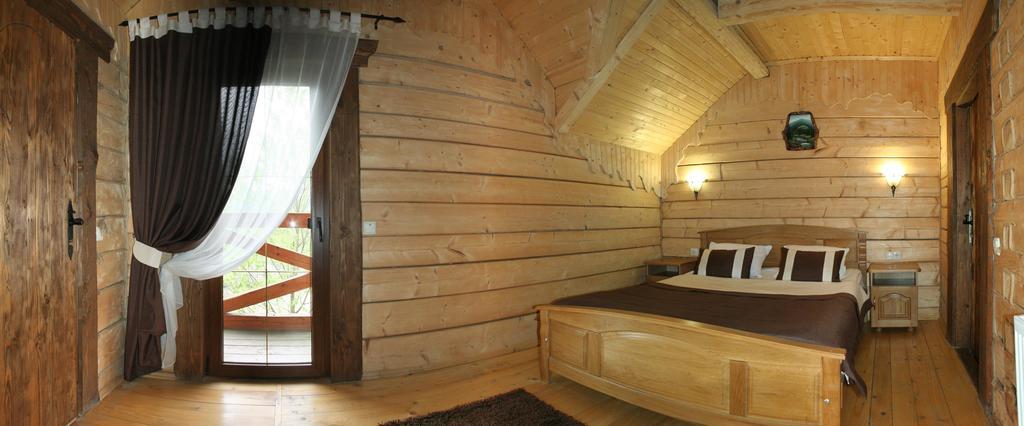 Bozhena Hotell Mykuljtsjin Eksteriør bilde