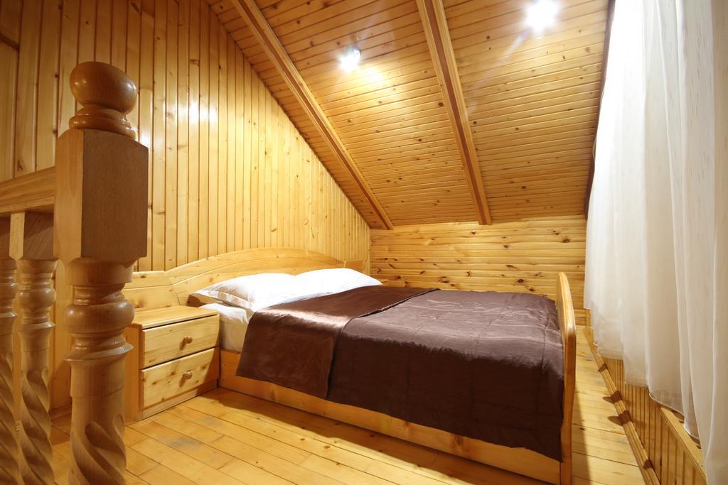 Bozhena Hotell Mykuljtsjin Eksteriør bilde