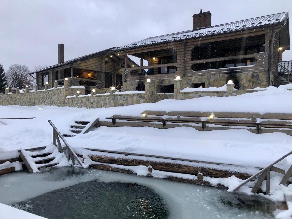 Bozhena Hotell Mykuljtsjin Eksteriør bilde